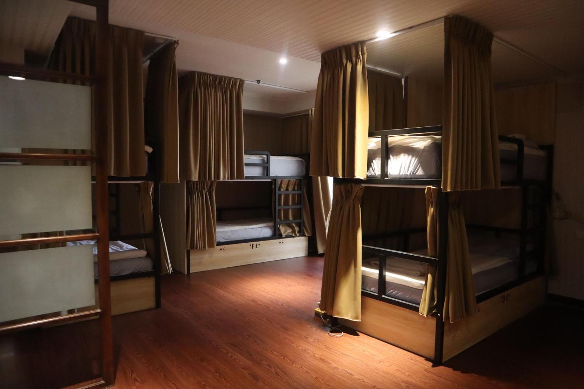 Hermes Hotel Сіньчжу Екстер'єр фото